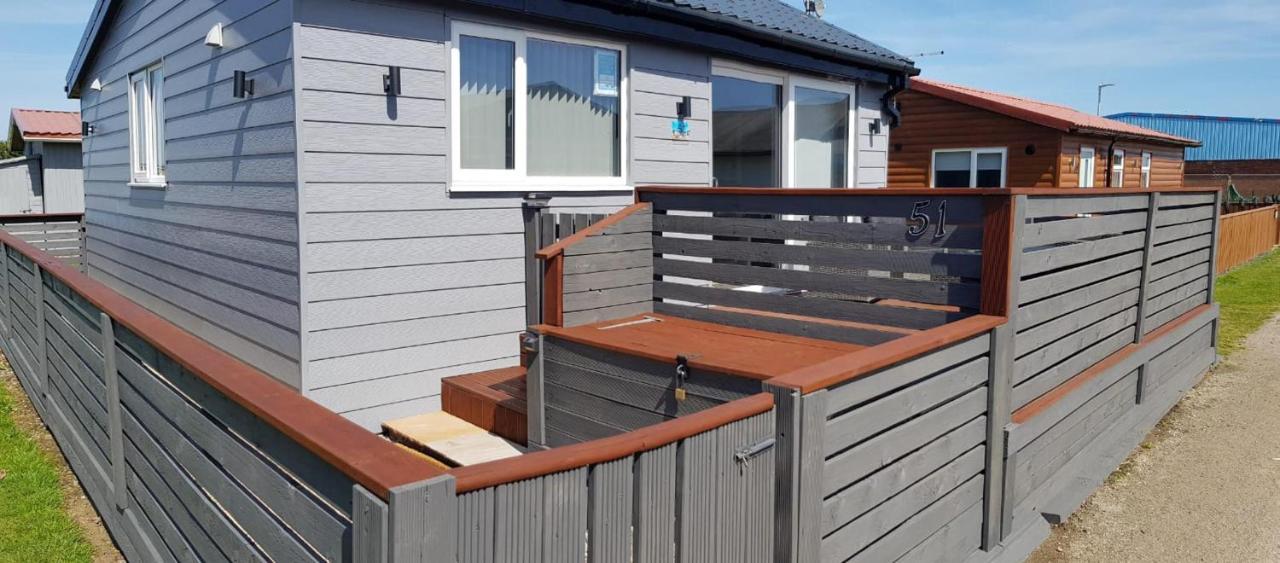 Luxury 2-Bed Modern Chalet In Bridlington Exterior photo